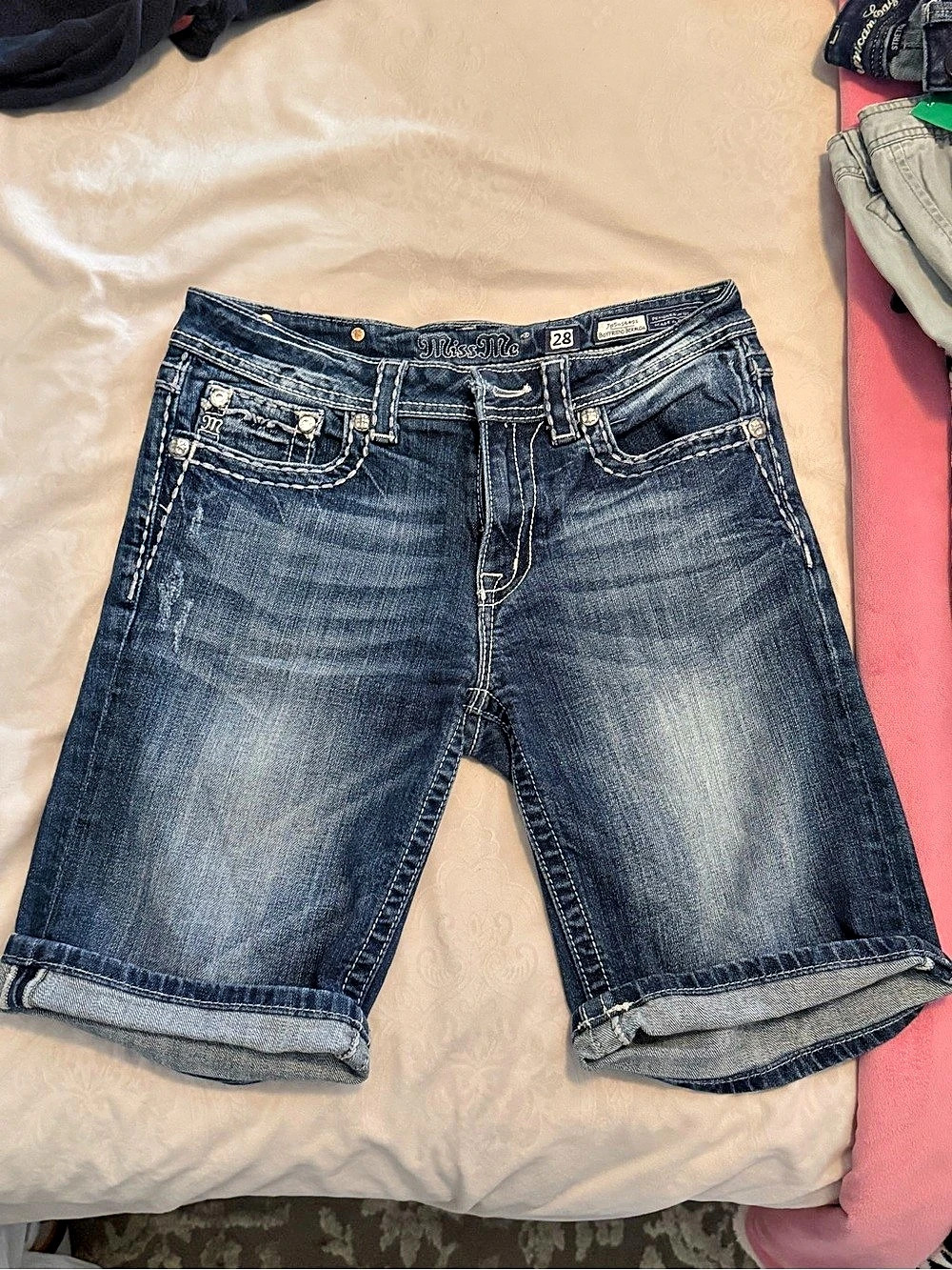 Miss Me Boyfriend Bermuda Shorts Denim Jean Shorts Blue Waist 28